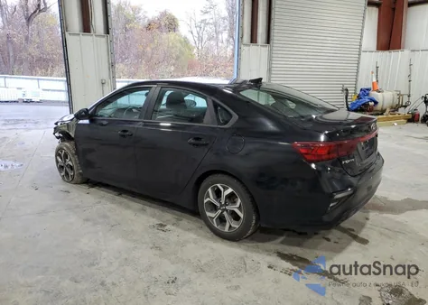 2021 Kia Forte Fe z USA, uszkodzony, nr VIN 3KPF24AD7ME281935